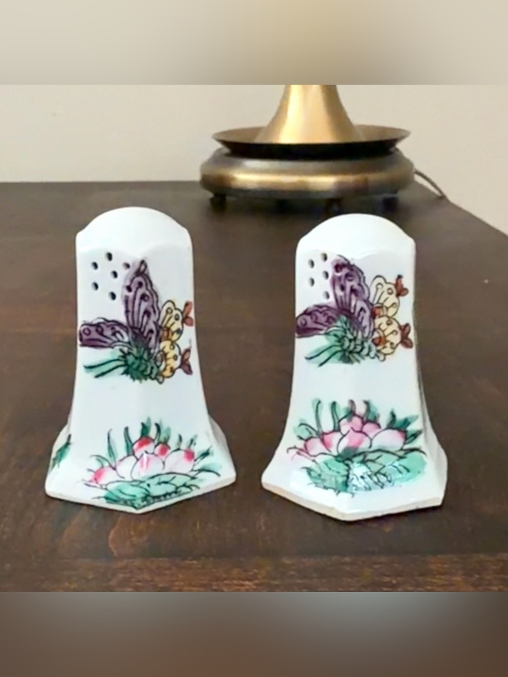 Vintage Chinese Famille Rose Porcelain Salt and Pepper Shakers